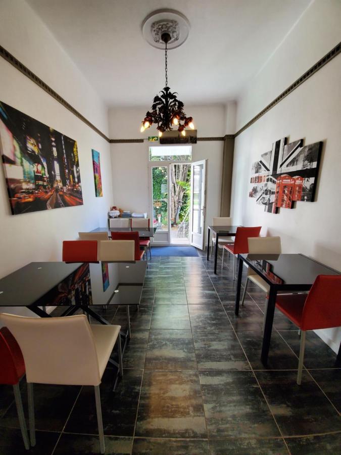 Brit Hotel Colbert Juan-les-Pins Exterior foto